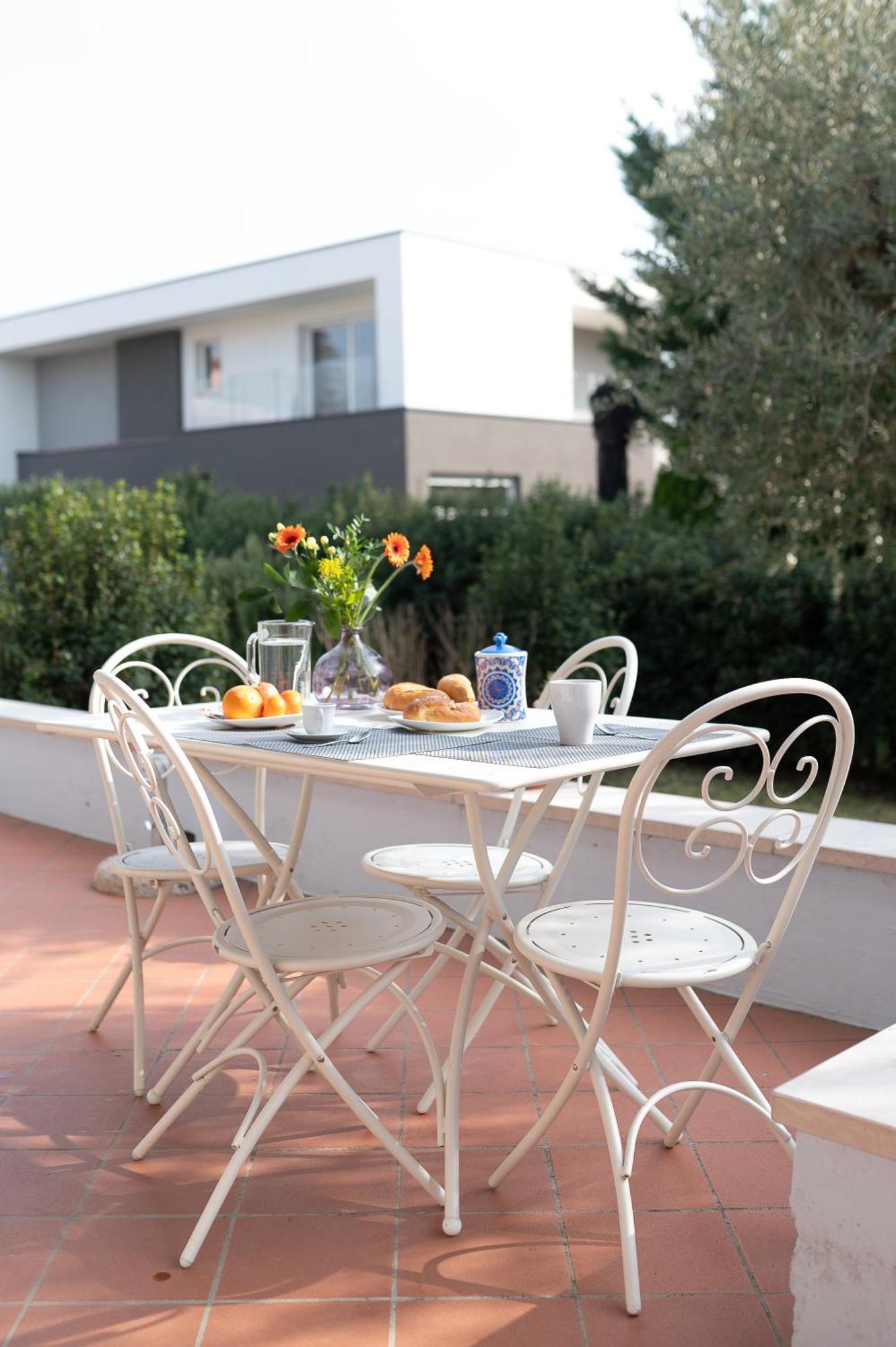 Canevon Suite Apartment Bardolino Bagian luar foto