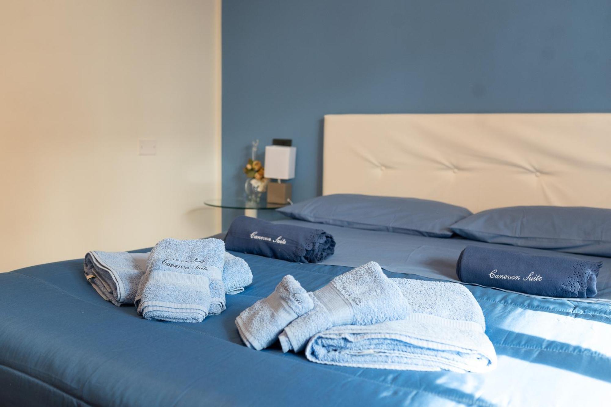Canevon Suite Apartment Bardolino Bagian luar foto