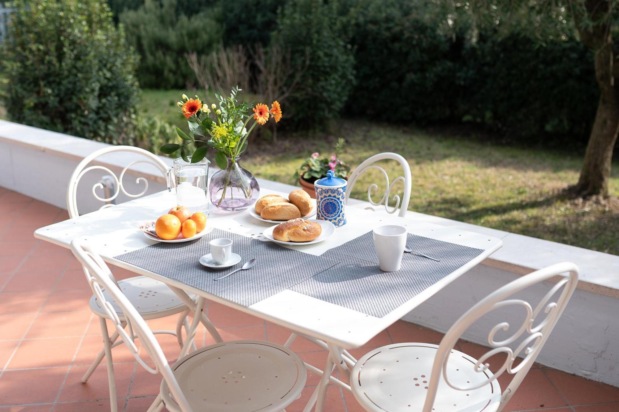Canevon Suite Apartment Bardolino Bagian luar foto