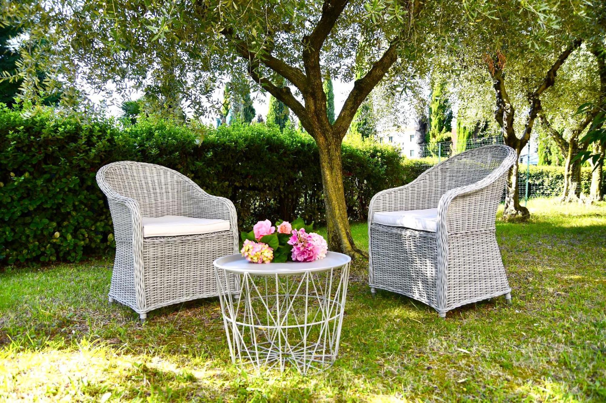 Canevon Suite Apartment Bardolino Bagian luar foto