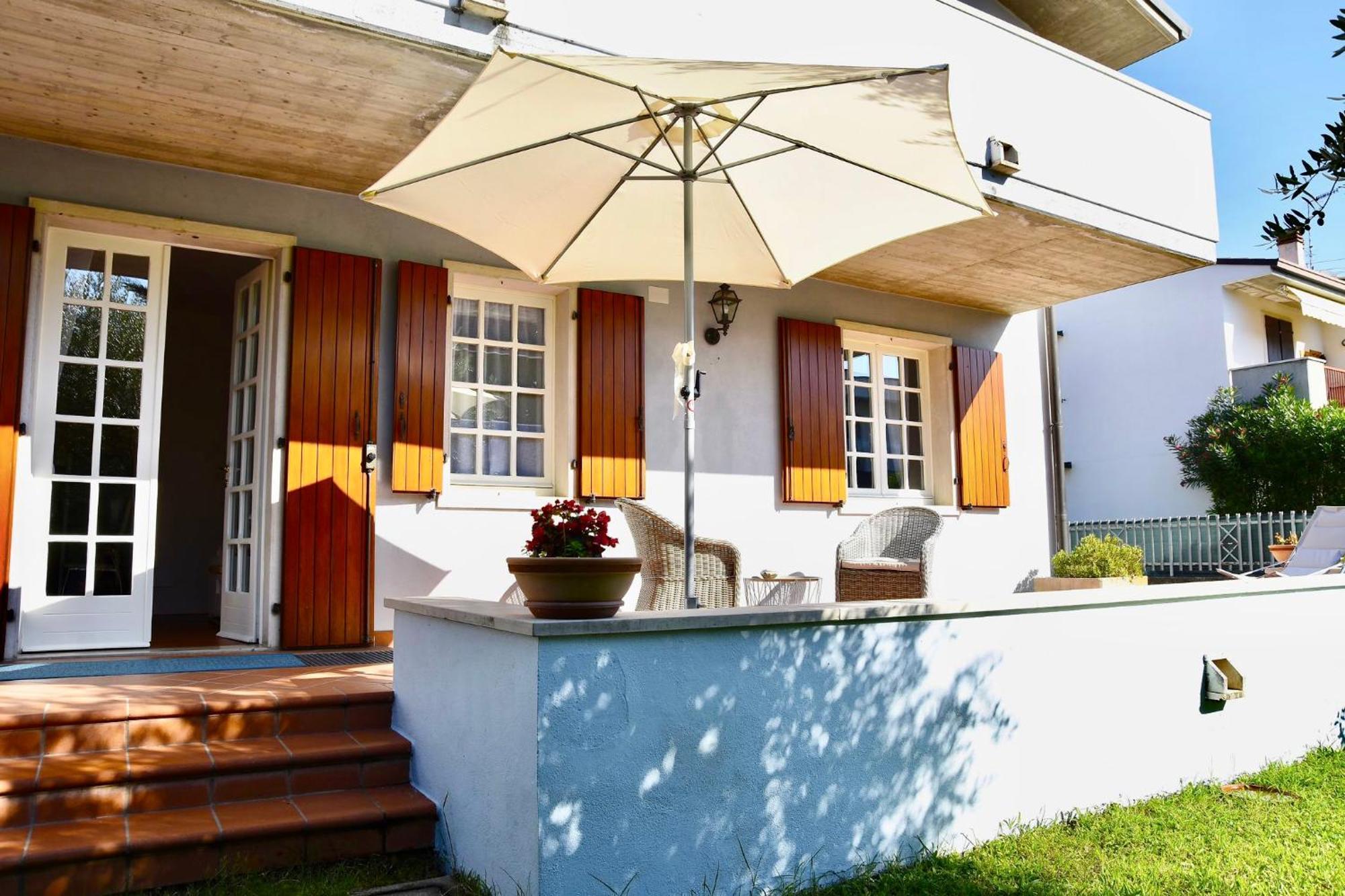 Canevon Suite Apartment Bardolino Bagian luar foto